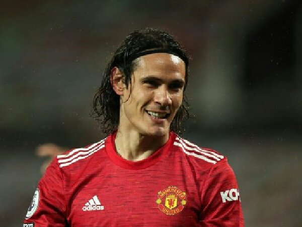Dapat sanksi, MU ungkap dukungannya pada Edinson Cavani
