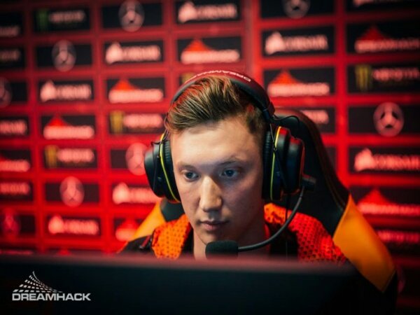 HellRaisers Dapatkan Mantan Roster Virtus Pro, Resolut1on
