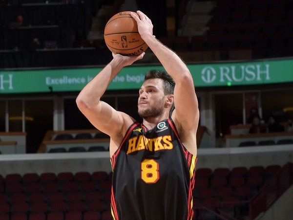 Danilo Gallinari harus menepi 2 pekan untuk sembuhkan cedera engkelnya.