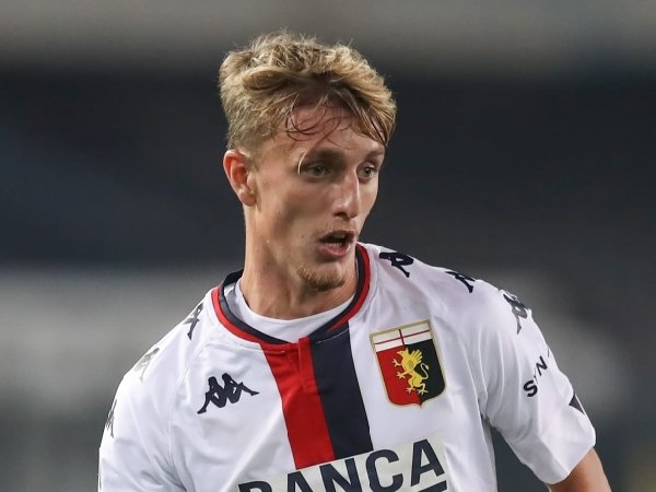 Gelandang muda Genoa Nicolo Rovella telah sepakat untuk hijrah ke Juventus.