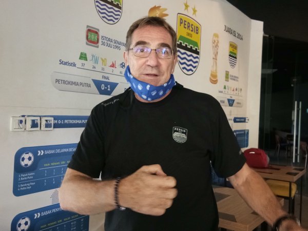 Pelatih Persib, Robert Rene Alberts