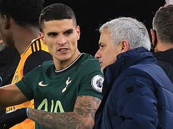 Tottenham jatuhkan hukuman denda pada Erik Lamela dkk