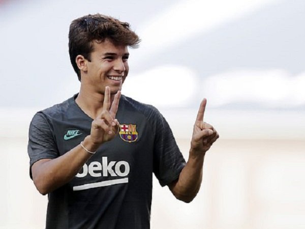 Gelandang muda Barcelona, Riqui Puig. (Getty Images)