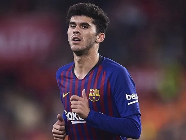Barcelona resmi untuk pinjamkan Carles Alena. (Images: Getty)