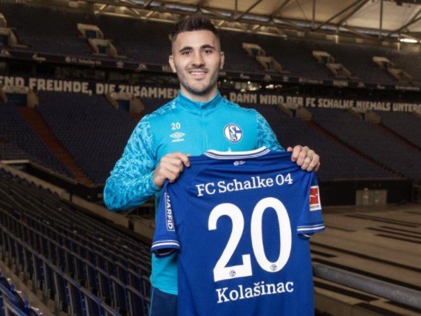 Sead Kolasinac Punya Ambisi Besar Bersama Schalke 04
