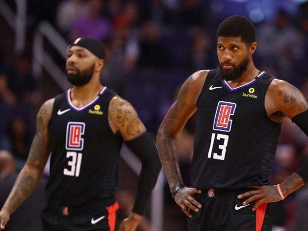 Pemain Los Angeles Clippers, Paul George bersama Marcus Morris Sr. (Images: USATODAYSPORS)