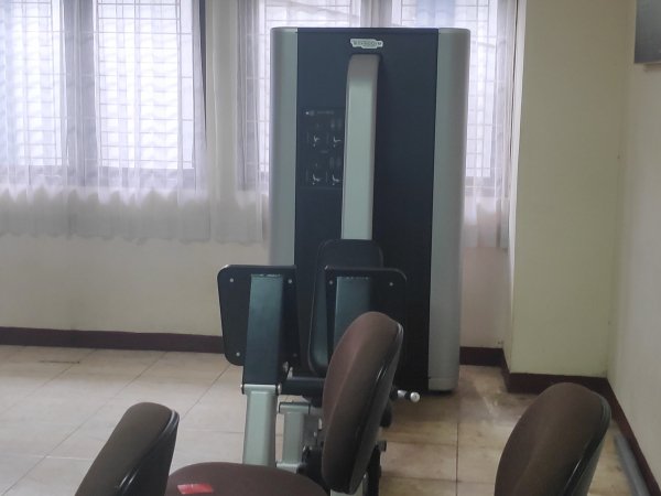 Luizinho Passos senang dengan keberadaan alat gym di mes Persib