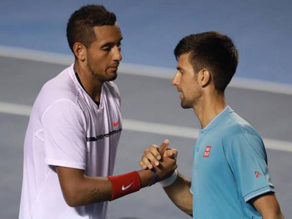 Nick Kyrgios [kiri] kembali kritik Novak Djokovic [kanan] jelang Australian Open 2021