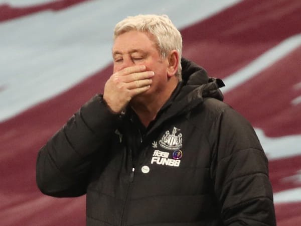 Carragher Khawatir Newcastle Menjadi Klub yang Tidak Punya Nilainya