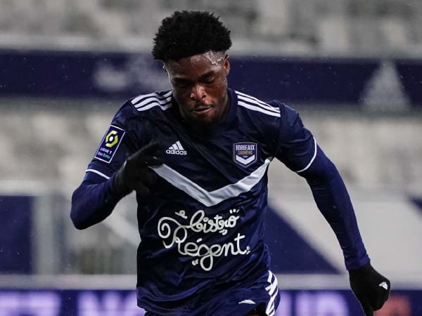 Fulham Resmi Datangkan Striker Josh Maja dari Bordeaux
