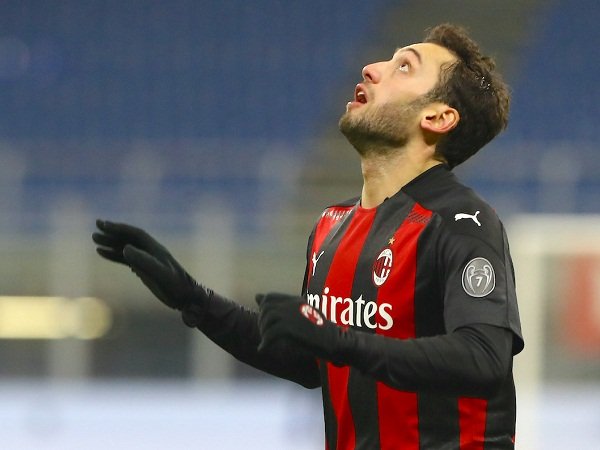 Hakan Calhanoglu