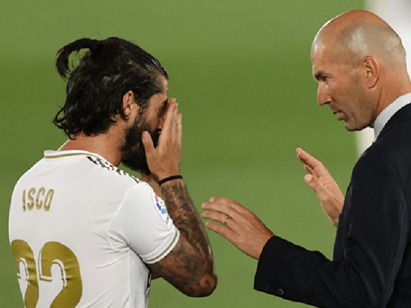 Isco bersama Zinedine Zidane. (Images: Getty)