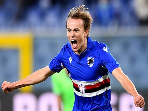 Tottenham dan Juventus perebutkan Damsgaard