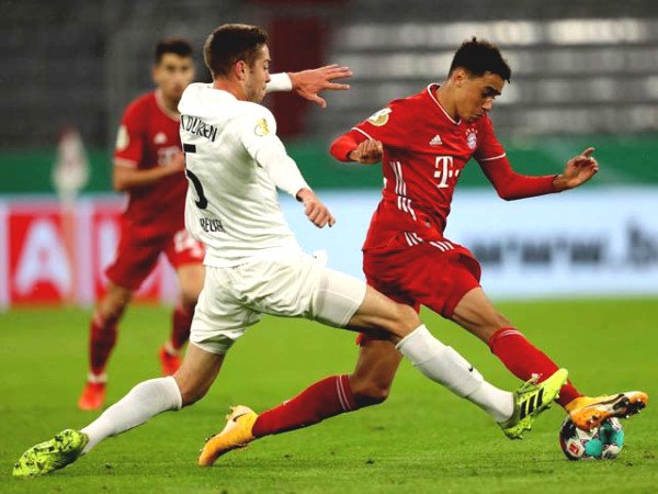 Aksi Jamal Musiala Bersama Bayern Munich