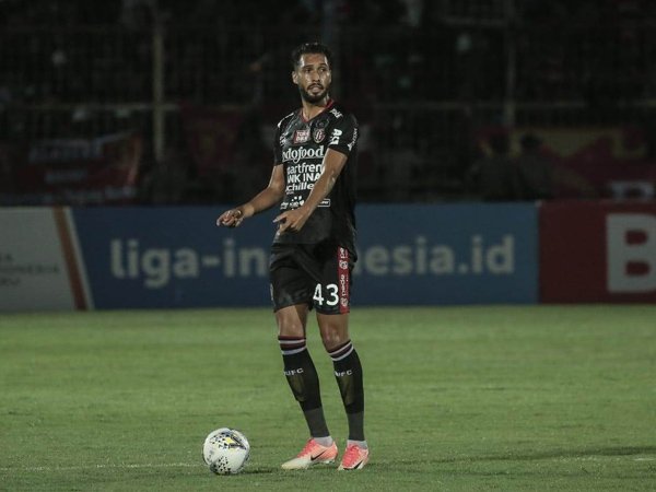 Bek asing Bali United, Willian Pacheco