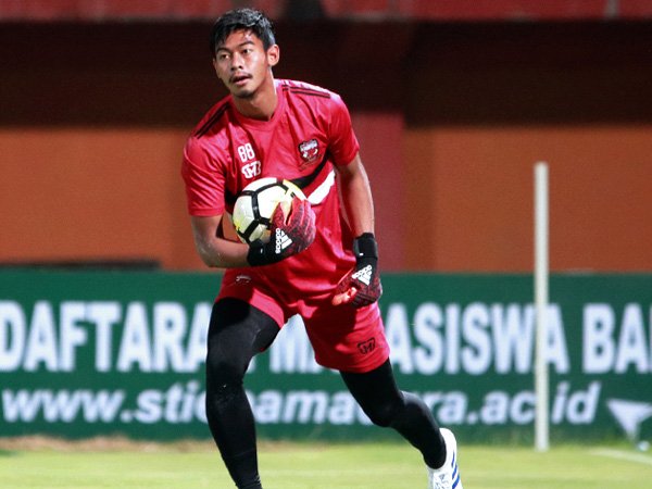 Mantan kiper Madura United, Satria Tama
