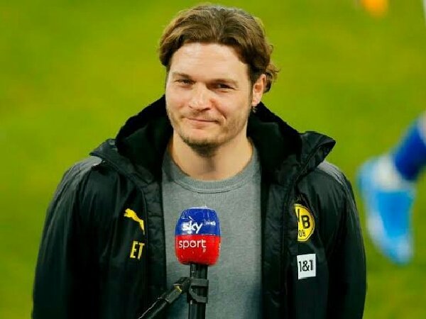 Edin Terzic mengaku senang dengan kemenangan Borussia Dortmund atas Schalke