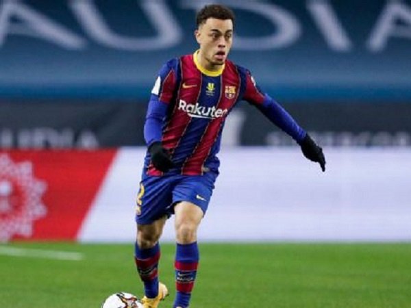 Ronald Koeman berikan saran ini untuk Sergino Dest.