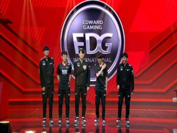 Menang Lagi, EDward Gaming Masih Sempurna di LPL Spring Split 2021