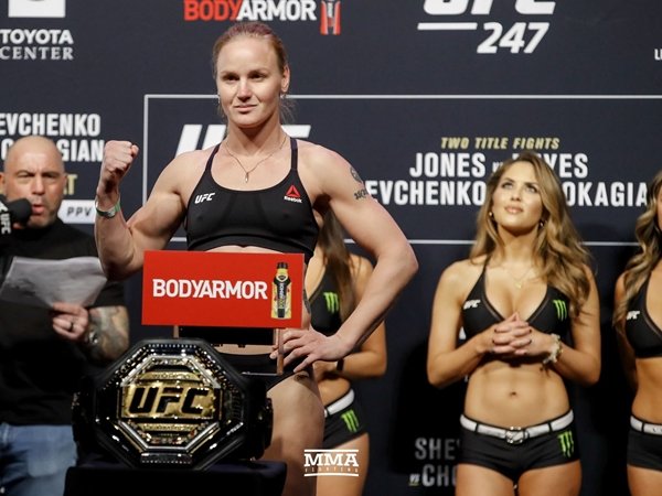 Shevchenko akan pertahankan gelar juara untuk kali kelima. (MMA Fighting)