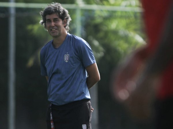 Pelatih Bali United, Stefano Cugurra Teco