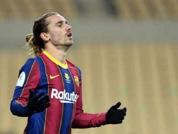 Penyerang Barcelona, Antoine Griezmann tidak dimainkan Ronald Koeman saat melawan Sevilla.