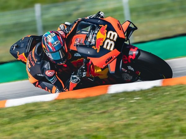 Brad Binder enggan kecewakan KTM lagi di musim 2021.