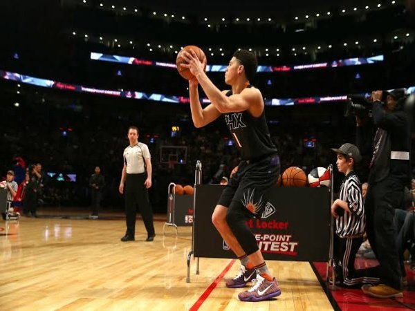 Enam nama pemain ternama ramaikan event Three Point Contest di NBA All-Star Game 2021.