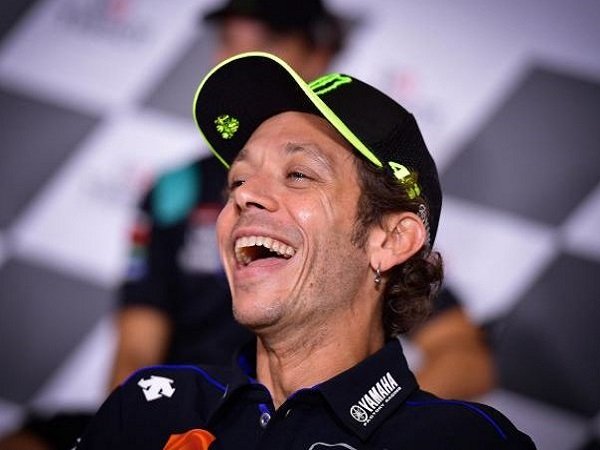 Valentino Rossi berharap bisa tembus posisi lima besar pada klasemen akhir MotoGP 2021.