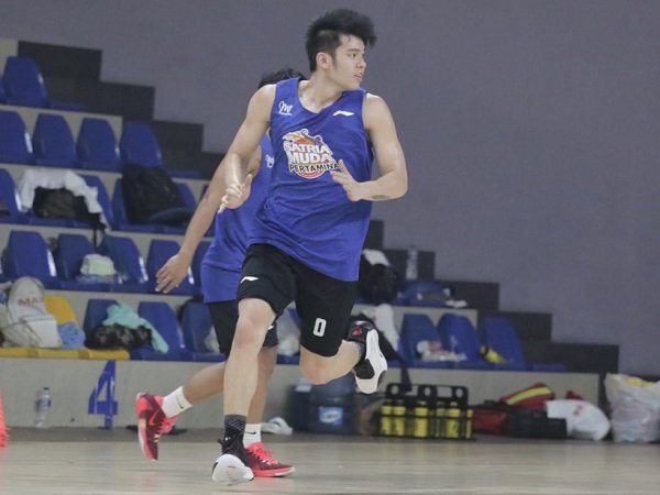 Satria Muda Pertamina fasilitasi pemainnya dengan PS5 jelang IBL 2021.