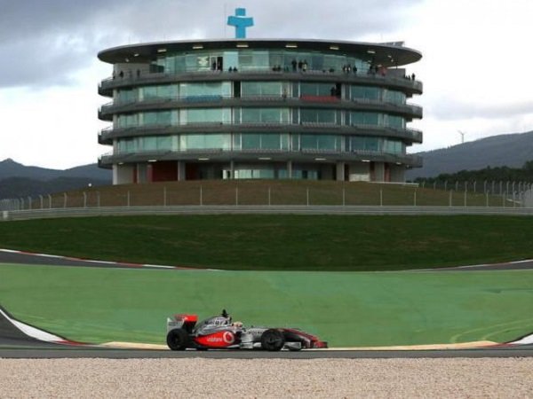 Sirkuit Portimao kembali masuk dalam kalender F1 2021.