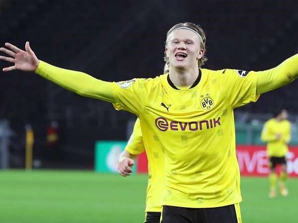 Erling Haaland terus dirumorkan bakal pindah ke Real Madrid.