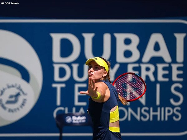 Elena Rybakina melaju ke babak kedua di Dubai musim 2021