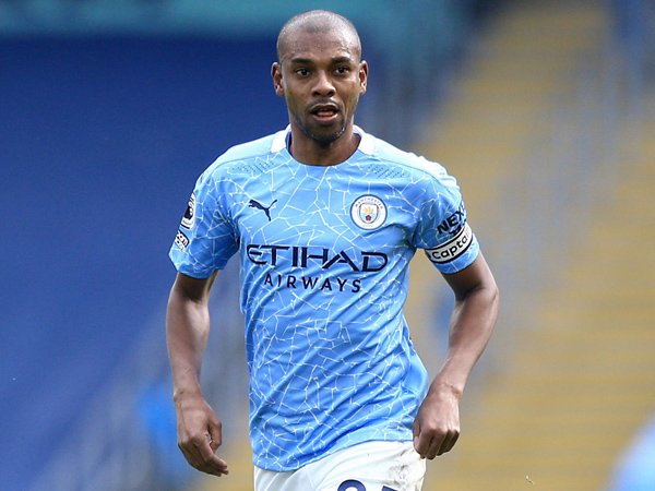 Kapten Manchester City, Fernandinho.