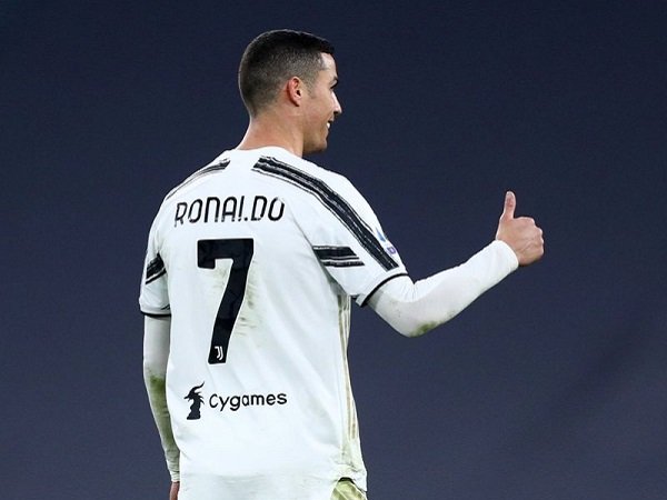 Cristiano Ronaldo diklaim tidak akan kabur dari Juventus.