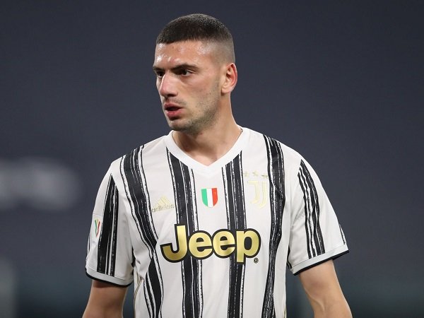 Merih Demiral mengalami cedera seusai laga kontra FC Porto.