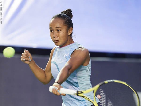 Leylah Annie Fernandez melaju ke perempatfinal di Monterrey musim 2021