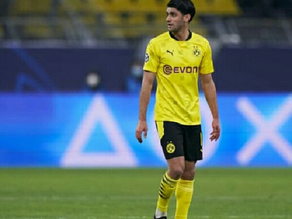 Mahmoud Dahoud dari Borussia Dortmund jadi incaran dua klub Liga Premier