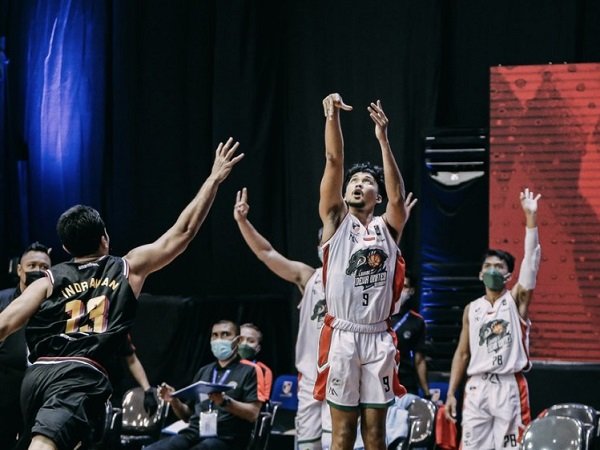 Sandy Febiansyakh ingatkan timnya agar terus merendah dan berbenah.
