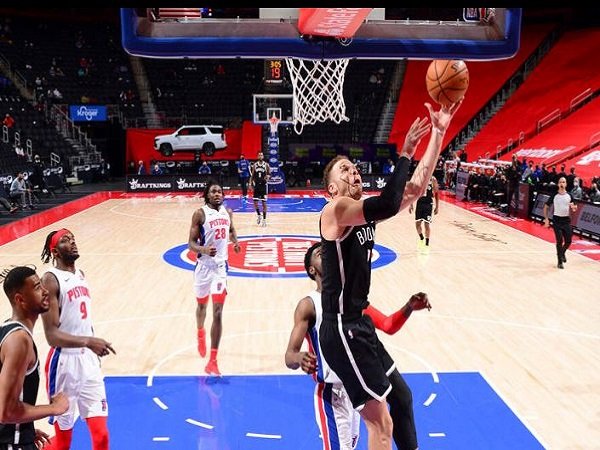 Pemain anyar Brooklyn Nets. Blake Griffin saat melawan Detroit Pistons. (Images: Getty)