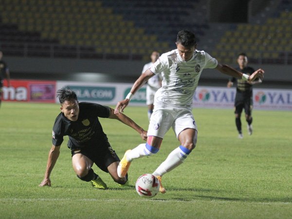 Sepasang gol Dedik Setiawan tak mampu selamatkan Arema FC