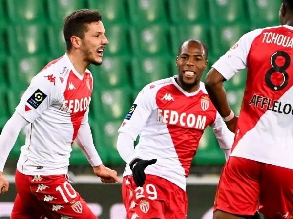 Jovetic saat tampil bersama Monaco dalam laga melawan Saint-Etienne