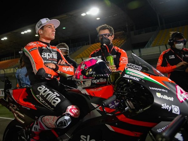 Aleix Espargaro tegaskan punya mindset yang berbeda dari sang adik.