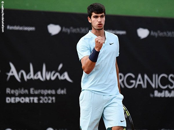 Carloz Alcaraz melaju ke semifinal Andalucia Open 2021