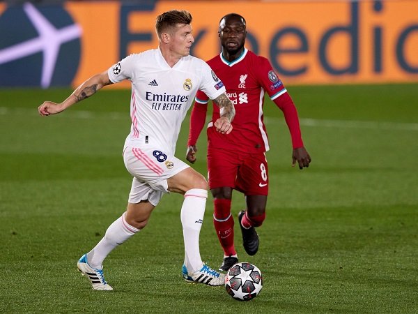 Real Madrid berusaha mengklaim tiket ke semifinal Liga Champions.