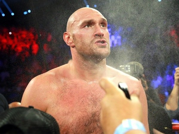 Fury takin dia akan kalahkan Anthony Joshua dengan cepat