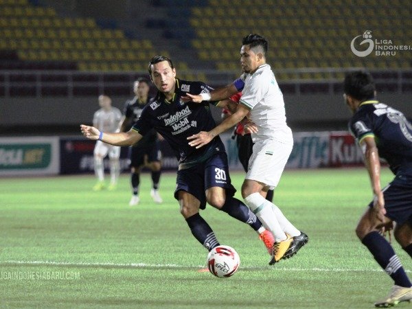 Pelatih Persib, Robert Rene Alberts menyebut kualitas pertandingan kurang bagus