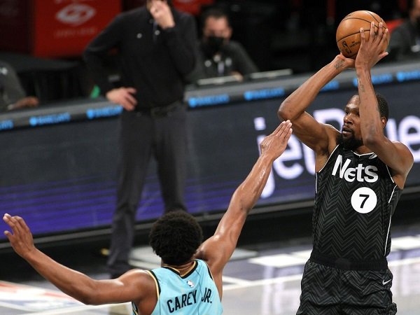 Jeff Green lega setelah dengar kabar Kevin Durant hanya alami memar biasa.