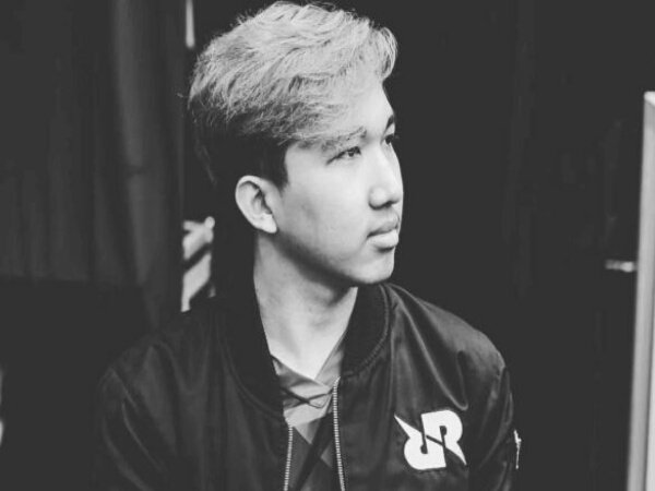 Lemon Puji Performa Impresif Ferxiic Bersama EVOS Legends