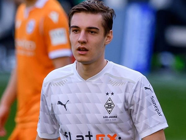 Neuhaus Dilaporkan Hampir Pasti Pindah ke Liverpool